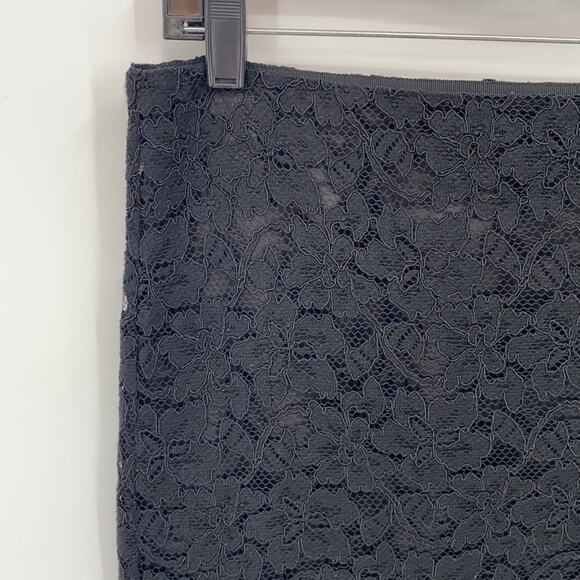 Diane Von Furstenberg Women's Black Lace Overlay Mini Skirt Size 4 - Picture 2 of 14